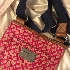 tommy crossbody purse